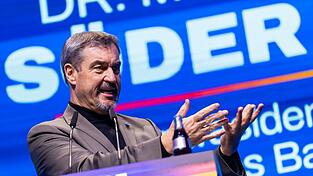 Merz müsse auch eine Koalition zusammenhalten, gibt CSU-Chef Markus Söder der Jungen Union im Rentenstreit zu Bedenken. Merz müsse auch eine Koalition zusammenhalten, gibt CSU-Chef Markus Söder der Jungen Union im Rentenstreit zu Bedenken.