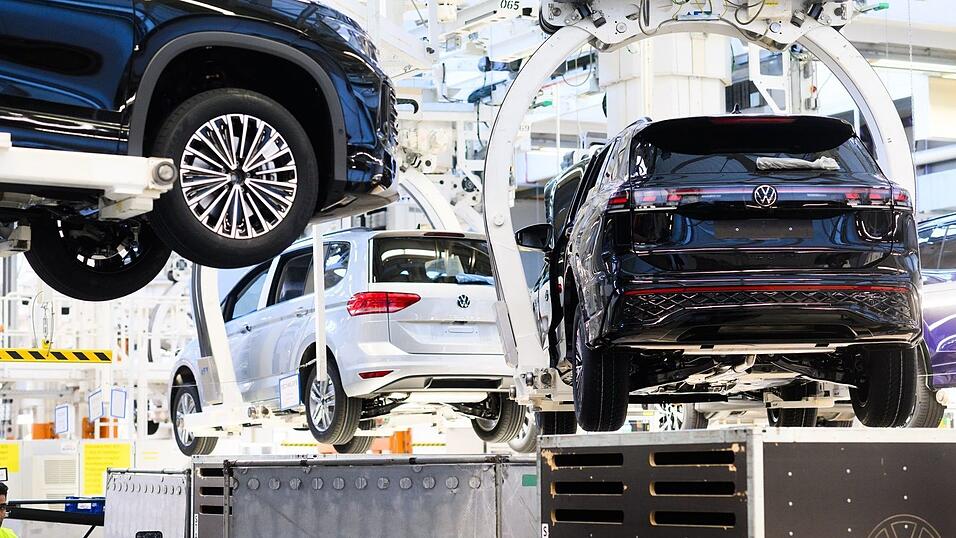 Die Produktion bei VW läuft auch nächste Woche weiter. (Archivbild) Die Produktion bei VW läuft auch nächste Woche weiter. (Archivbild)