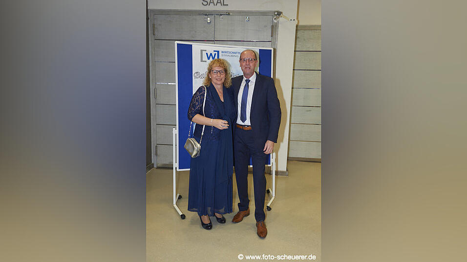 Feiern k&ouml;nnen sie, die Wirtschaftsjunioren - hier ist der Beweis!