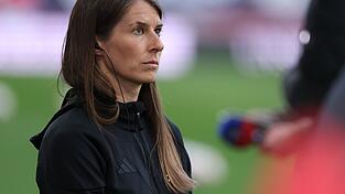 Sie steht erneut im Mittelpunkt: Marie-Louise Eta.