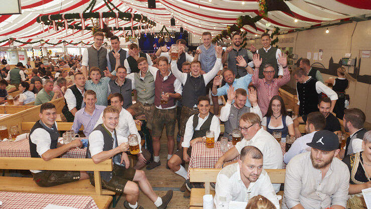 Die Partybilder von Samstag, 20. August 2022, aus dem Festzelt Lechner.