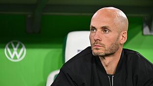 Wolfsburgs Trainer Paul Simonis.