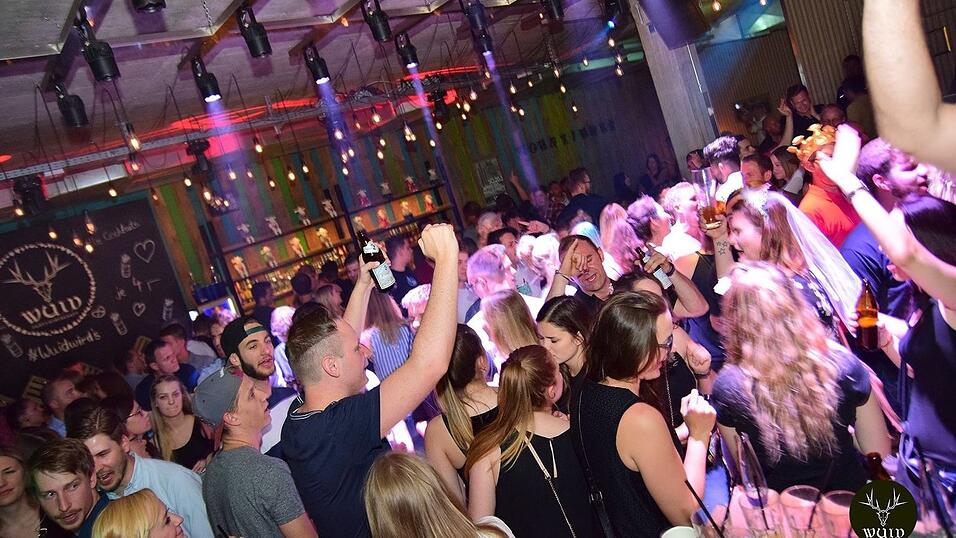 'Hoch die Hände, Wochenende' - so 'Wuid' wurde gefeiert in Straubing. 'Hoch die Hände, Wochenende' - so 'Wuid' wurde gefeiert in Straubing.