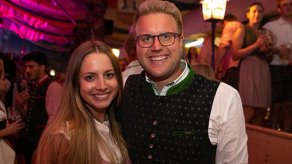 Die Partybilder vom Freitag, 12. August 2022, aus dem Festzelt Reisinger.