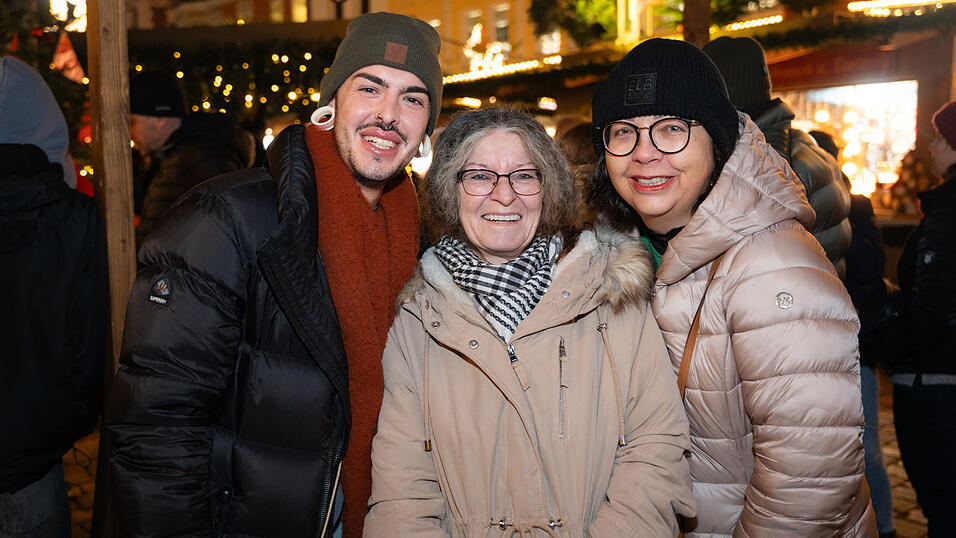 Die schönsten Bilder vom Straubinger Christkindlmarkt vom Donnerstag. Die schönsten Bilder vom Straubinger Christkindlmarkt vom Donnerstag.