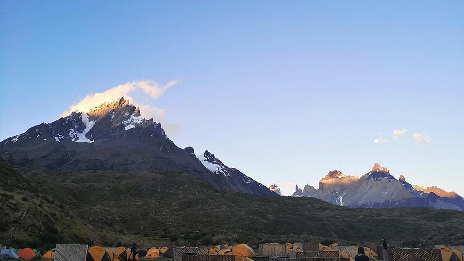 Der Campingplatz Paine Grande. Der Campingplatz Paine Grande.