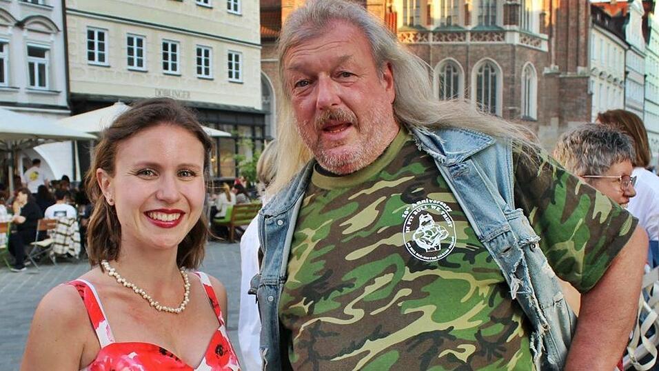 Die tanzbegeisterten Landshuterinnen und Landshuter legten eine hei&szlig;e Sohle aufs Parkett.