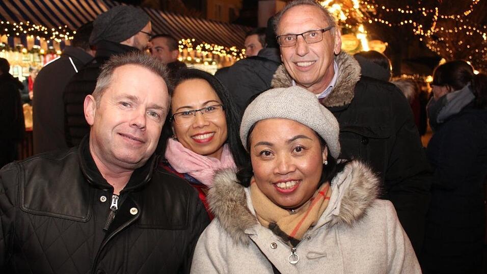 Das sind die Bilder vom Samstag auf dem Landshuter Christkindlmarkt. Das sind die Bilder vom Samstag auf dem Landshuter Christkindlmarkt.