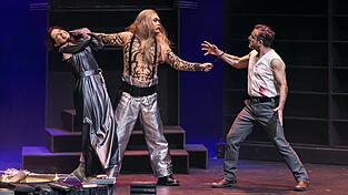 Wagners Ring wird nach dem bisherigen Erfolg in dieser Spielzeit mit 'Siegfried' und 'Götterdämmerung' fortgesetzt.