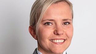 Sabrina Laschinger (FW) Sabrina Laschinger (FW)