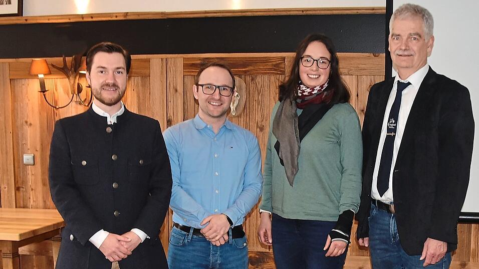 Jens Reimer (rechts) mit einem Teil der Referenten.