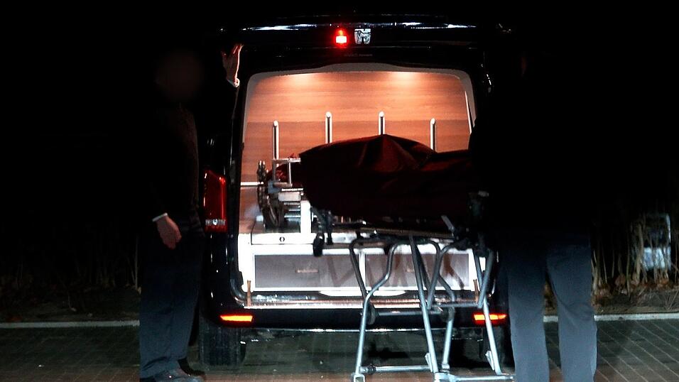 In Bielefeld starben zwei 18-Jährige. In Bielefeld starben zwei 18-Jährige.