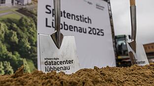 Das «Datacenter Lübbenau» soll im Regelbetrieb mit Grünstrom betrieben werden. Das «Datacenter Lübbenau» soll im Regelbetrieb mit Grünstrom betrieben werden.