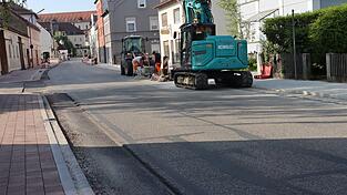 Ab 29. Juni wird das Teilst&uuml;ck voll gesperrt und der Fahrbahnbelag erneuert.