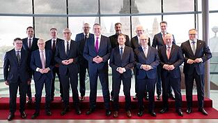 Die Ministerpräsidenten haben klare Forderungen an den Bund. (Archivbild) Die Ministerpräsidenten haben klare Forderungen an den Bund. (Archivbild)