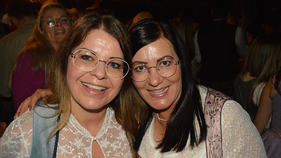 Auch am Samstag besuchten viele Landshuter die Dult.