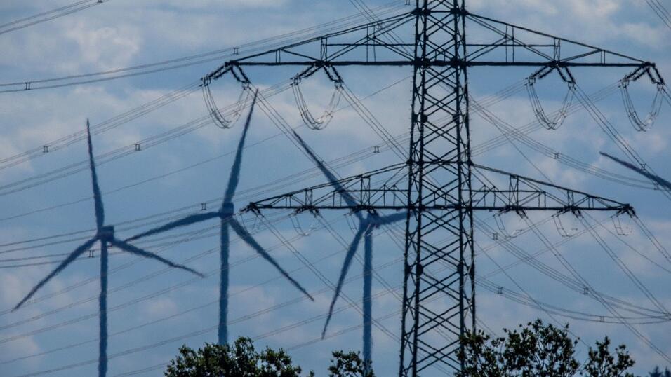 Die kritische Infrastruktur soll widerstandsfähiger werden. Angreifer sollen es nicht mehr so leicht haben. (Symbolbild) Die kritische Infrastruktur soll widerstandsfähiger werden. Angreifer sollen es nicht mehr so leicht haben. (Symbolbild)