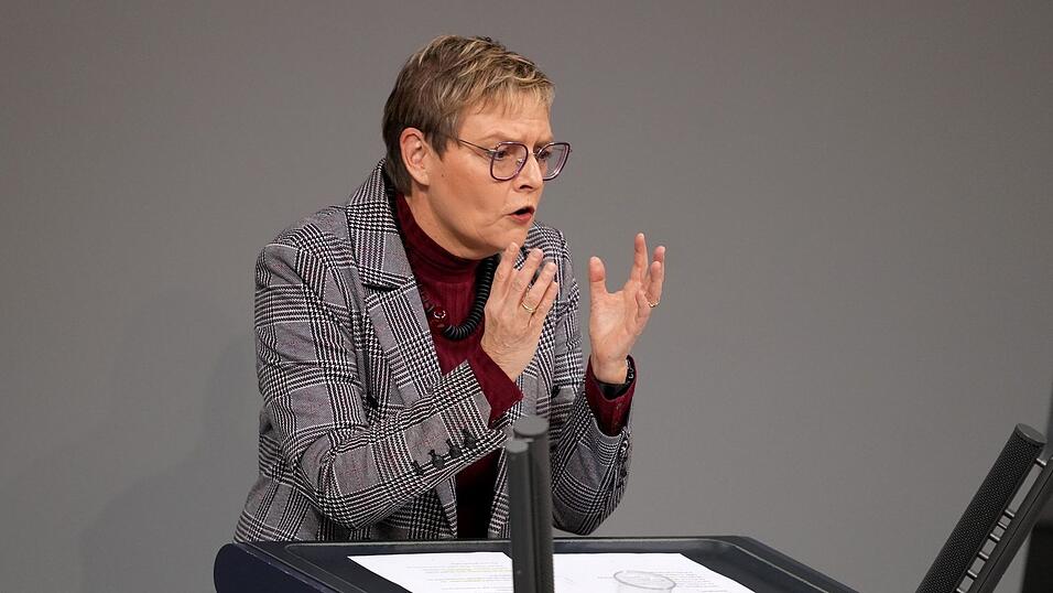 Sabine Dittmar (SPD) will, dass eine Neuregelung zur Organspende nach einer &Uuml;bergangsfrist ab 2030 wirksam wird. (Archivbild)