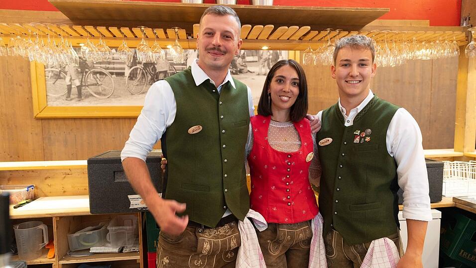 Die Partybilder vom Freitag, 7. August, aus dem Festzelt Krönner. Die Partybilder vom Freitag, 7. August, aus dem Festzelt Krönner.