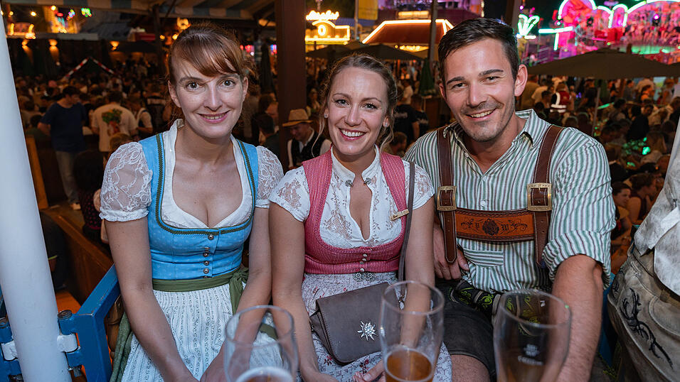 Die Partybilder vom Samstag, 19. August 2023, aus dem Festzelt Wenisch. Die Partybilder vom Samstag, 19. August 2023, aus dem Festzelt Wenisch.