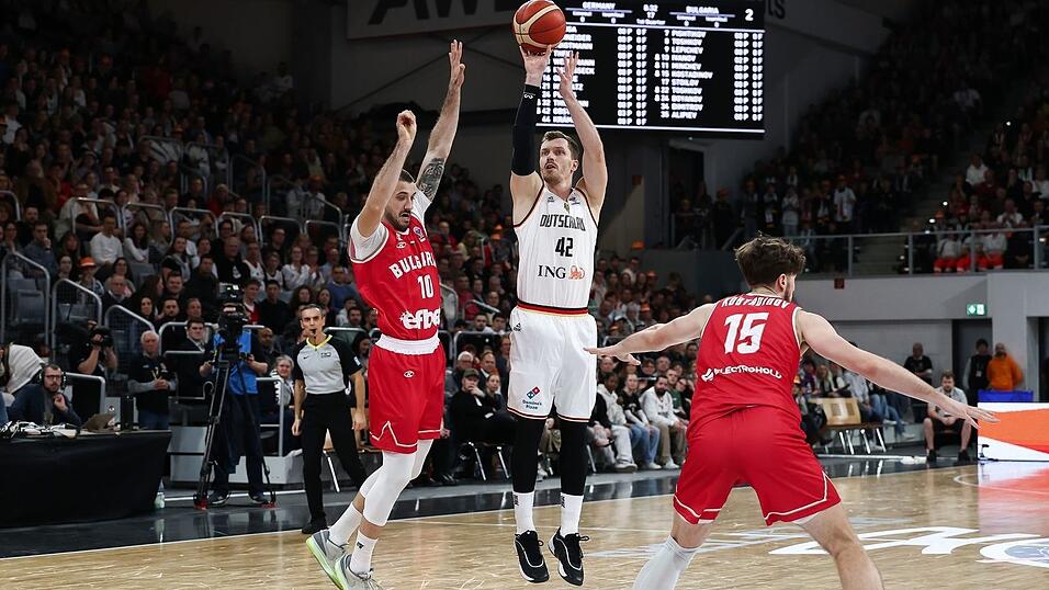 Garant von draußen: Dreierschütze Andreas Obst. Garant von draußen: Dreierschütze Andreas Obst.