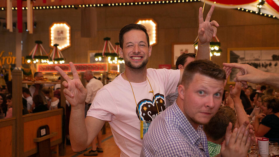 Die Partybilder vom Freitag, 12. August 2022, aus dem Festzelt Krönner.