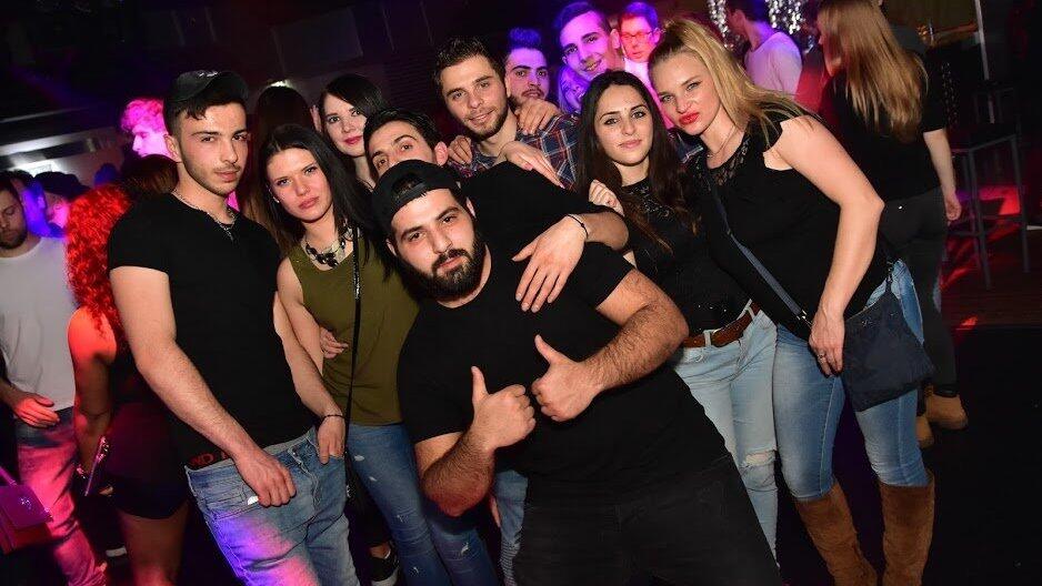 Partyfeeling pur auch am Freitag im Stars Landshut. Die DJs gaben Vollgas, auf der Tanzfl&auml;che und am Tresen herrschte Hochkonjunktur.