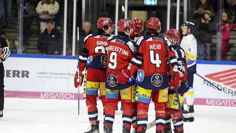 Vier Siege in Serie, dabei in jedem Spiel mindestens f&uuml;nf eigene Treffer: Der Deggendorfer SC liefert in der Oberliga S&uuml;d derzeit ein echtes Offensiv-Spektakel ab. Wie hier im Bild soll die Kaltschn&auml;uzigkeit vor dem gegnerischen Tor die Mannschaft auch an diesem Wochenende wieder zu Jubeltrauben und zu Siegen verhelfen.