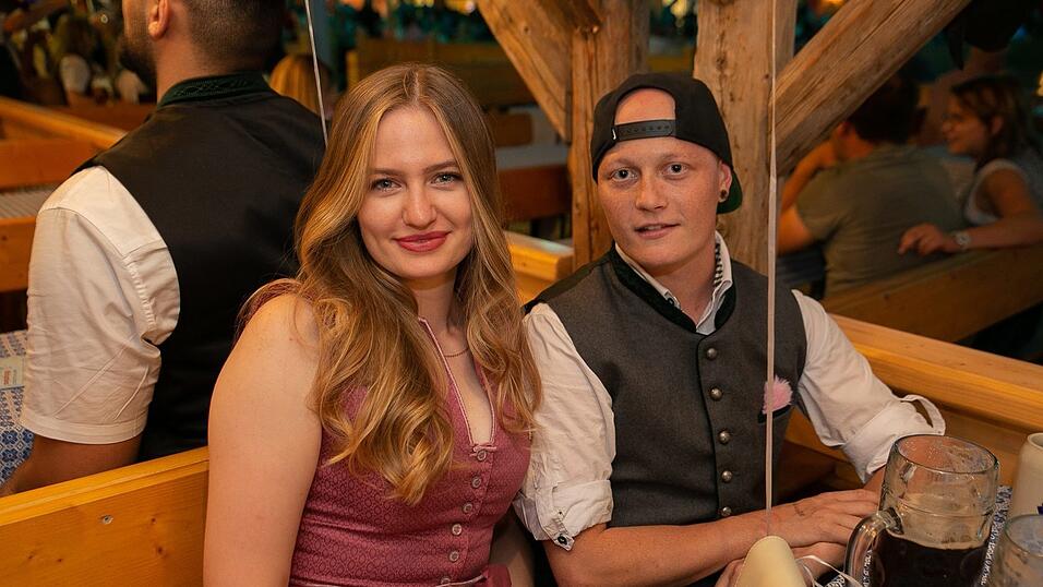 Die Partybilder von Mittwoch, 17. August 2022, aus dem Festzelt Reisinger.