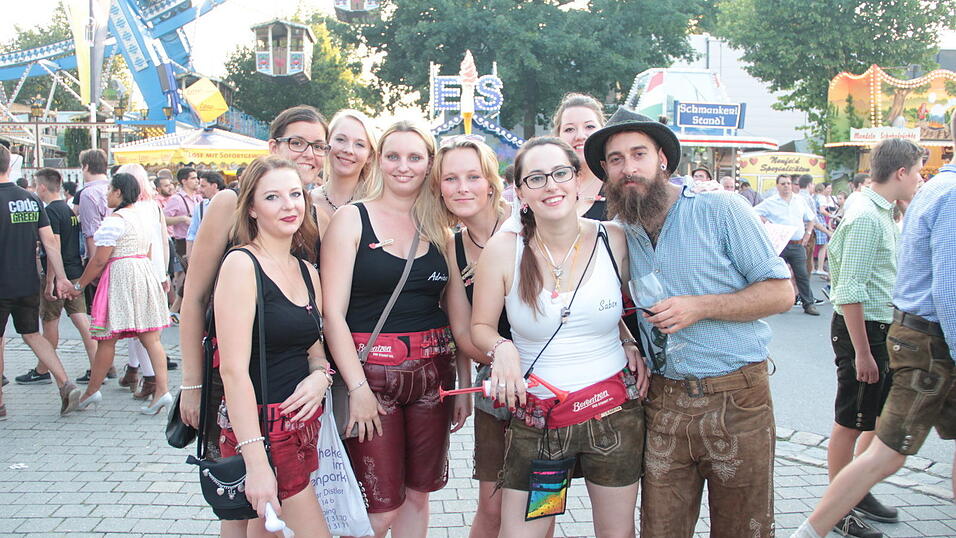 Schnappsch&uuml;sse von der Single-Couch aufgenommen am Samstag 8. August (Foto: Paul Przybilla)