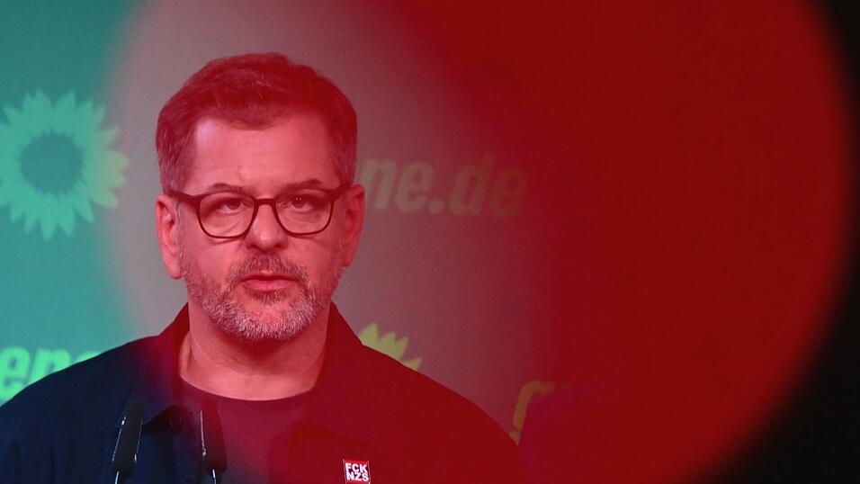Grünen-Spitzenkandidat Werner Graf stellt Bedingungen für eine Koalition mit der Linken. Grünen-Spitzenkandidat Werner Graf stellt Bedingungen für eine Koalition mit der Linken.