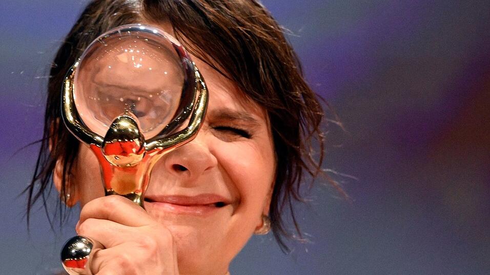 Die franz&ouml;sische Schauspielerin Juliette Binoche erhielt einen Kristallglobus f&uuml;r ihr Lebenswerk.