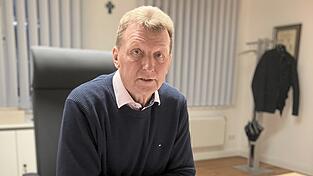 Robert Ruber in seinem Amtszimmer im Rathaus.