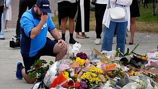 Der Schock und die Trauer um die Opfer des Anschlags sind groß. Der Schock und die Trauer um die Opfer des Anschlags sind groß.