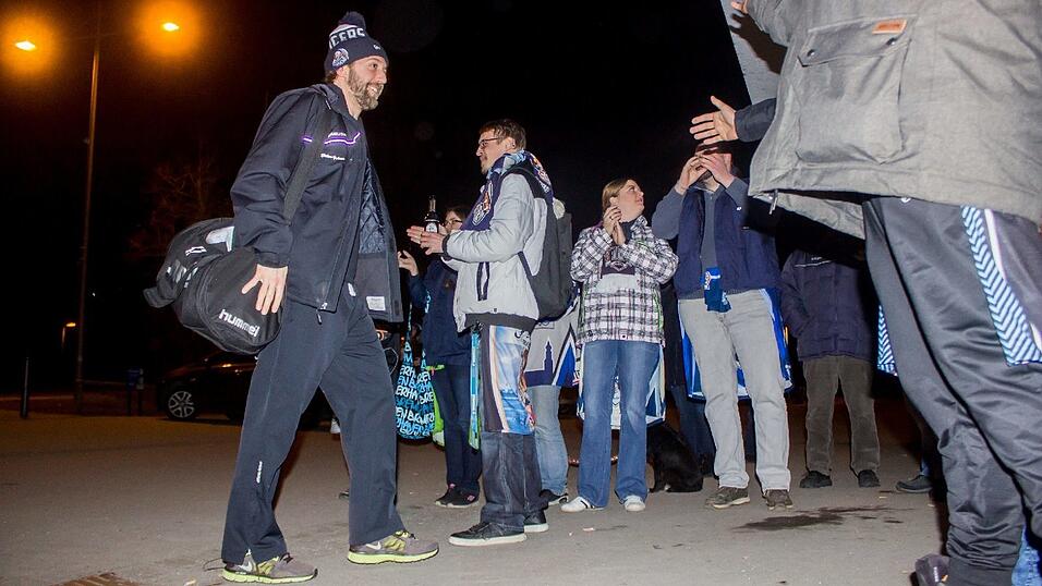 Erst während der Saison verpflichtet und gleich mit den Tigers in die Playoffs: Verteidiger Sean Sullivan. Erst während der Saison verpflichtet und gleich mit den Tigers in die Playoffs: Verteidiger Sean Sullivan.