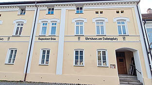 Aus dem ehemaligen Aldersbacher Hof wird das „Wirtshaus am Ludwigplatz“. Aus dem ehemaligen Aldersbacher Hof wird das „Wirtshaus am Ludwigplatz“.