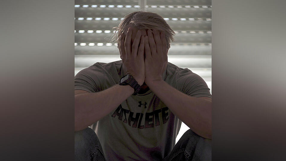 Max hat sein Leben lang Pech. Seit er 17 Jahre jung ist, ist er verschuldet. Er w&uuml;nscht sich nichts mehr, als eine zweite Chance zu bekommen.