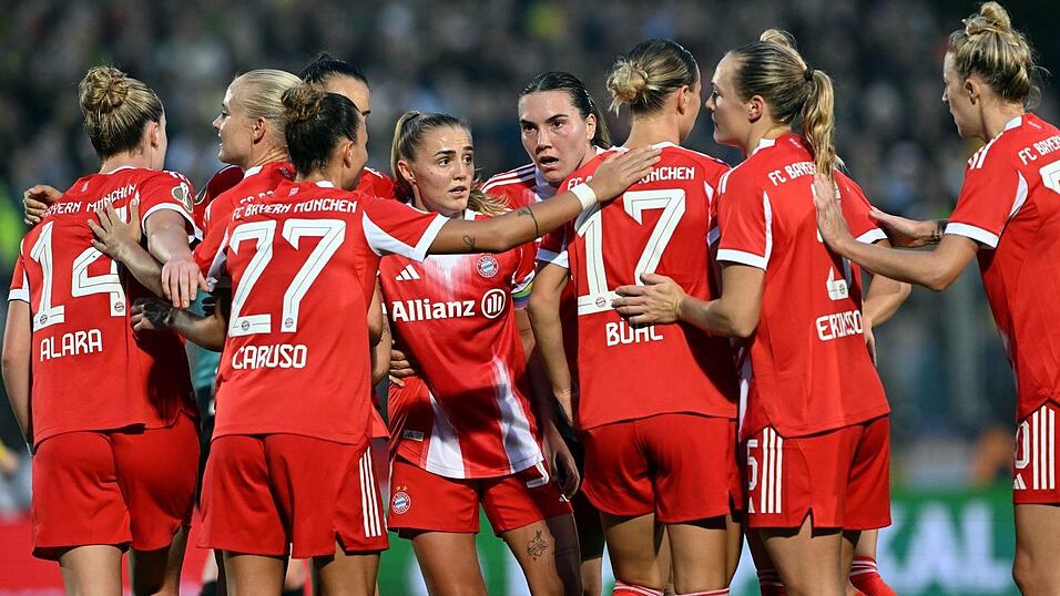Ließen den BVB-Fußballerinnen keine Chance: die Spielerinnen des FC Bayern München