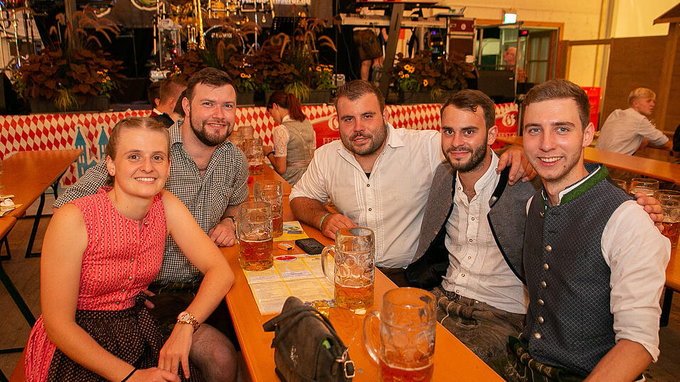 Die Partybilder von Freitag, 19. August 2022, aus dem Festzelt Greindl.