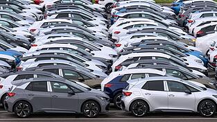 Bei den Neuzulassungen haben Autos mit Elektroantrieb erneut zugelegt. (Symbolbild)