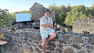 Ausblick: Roland Schmuderer macht’s spannend. Ausblick: Roland Schmuderer macht’s spannend.