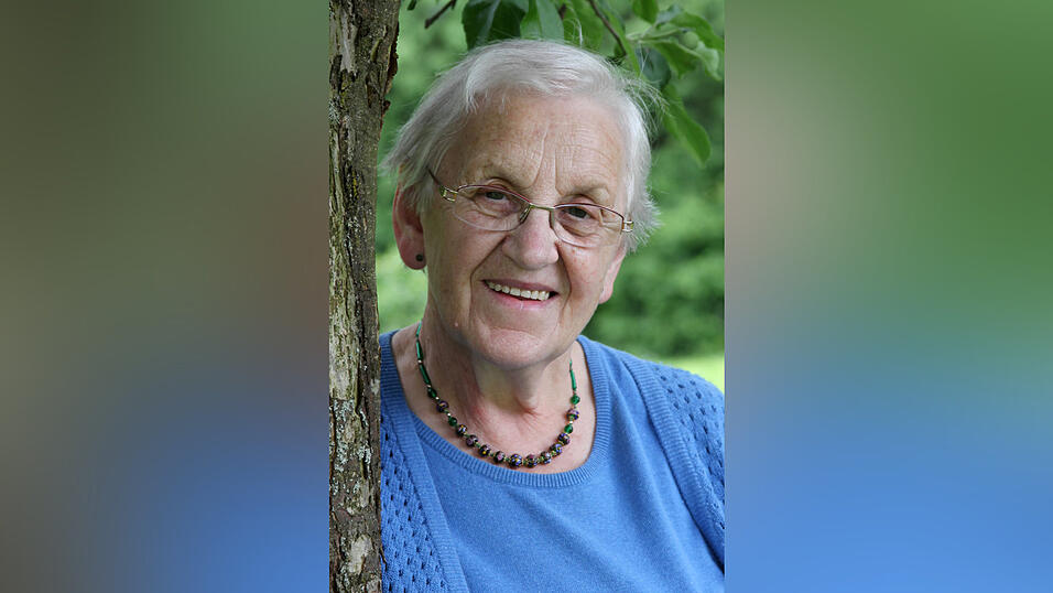 Elisabeth Zollner † Elisabeth Zollner †