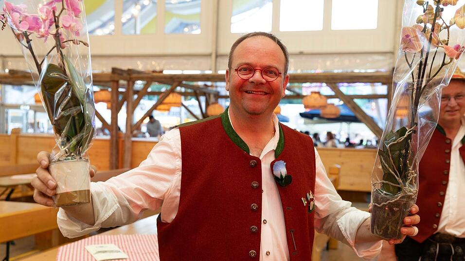 Die Partybilder vom Sonntag, 9. August, aus dem Festzelt Reisinger. Die Partybilder vom Sonntag, 9. August, aus dem Festzelt Reisinger.