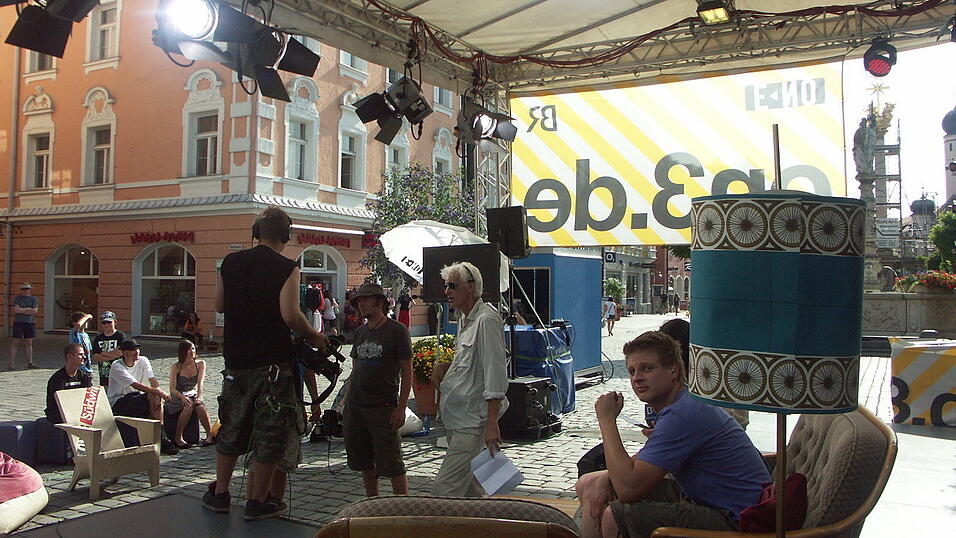 Blick hinter die Kulissen bei on3-südwild. (Foto: Meike Weinzierl) Blick hinter die Kulissen bei on3-südwild. (Foto: Meike Weinzierl)