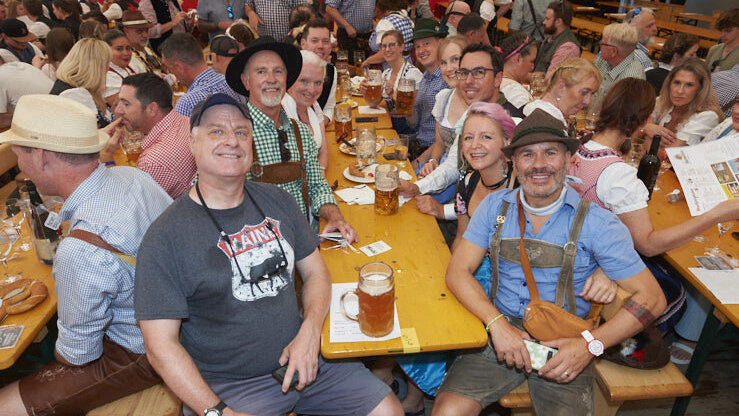 Die Partybilder vom Freitag, 18. August 2023, aus dem Festzelt Lechner.