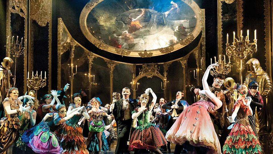 Nach zehn Jahren kehrt das Musical &laquo;Das Phantom der Oper&raquo; auf eine deutsche B&uuml;hne zur&uuml;ck.
