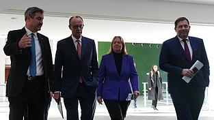 Söder mahnt mehr Miteinander der Koalitionäre an. (Archivbild) Söder mahnt mehr Miteinander der Koalitionäre an. (Archivbild)