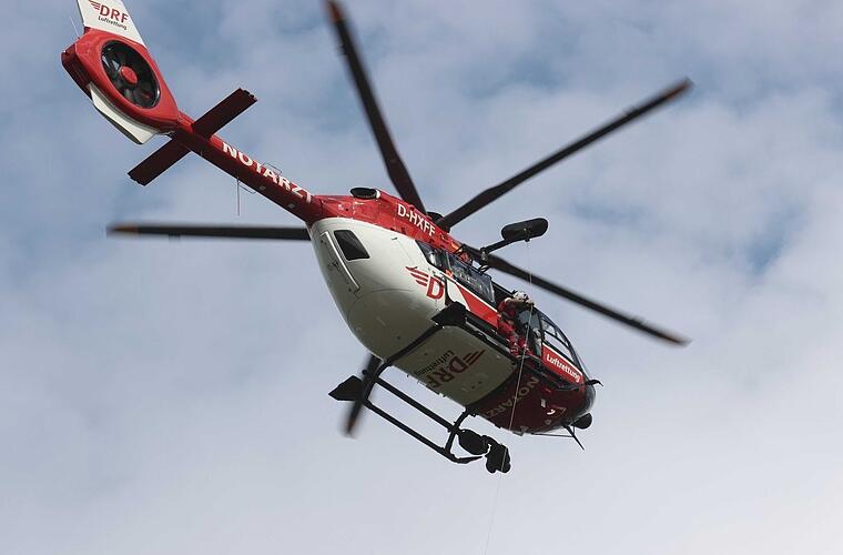 Vier Verletzte bei schwerem Unfall auf Zufahrt zur A81
