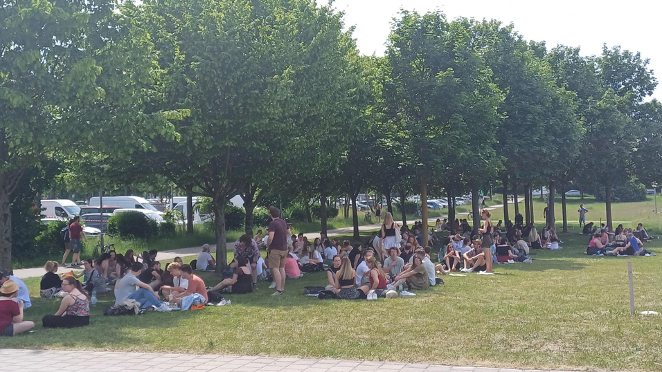 Das Campusfest verwandelte das Gel&auml;nde der OTH und der Uni Regensburg in eine Party-Area.