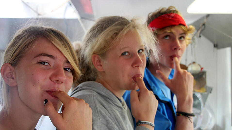 See-Etappe Kuba - Bermudas / Landaufenthalt Bermudas, März 2010 See-Etappe Kuba - Bermudas / Landaufenthalt Bermudas, März 2010